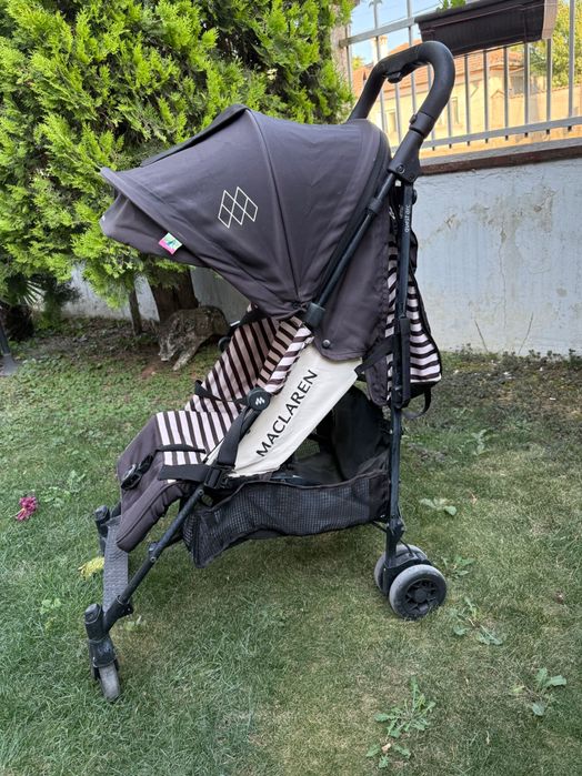 Продавам детска лятна количка Maclaren