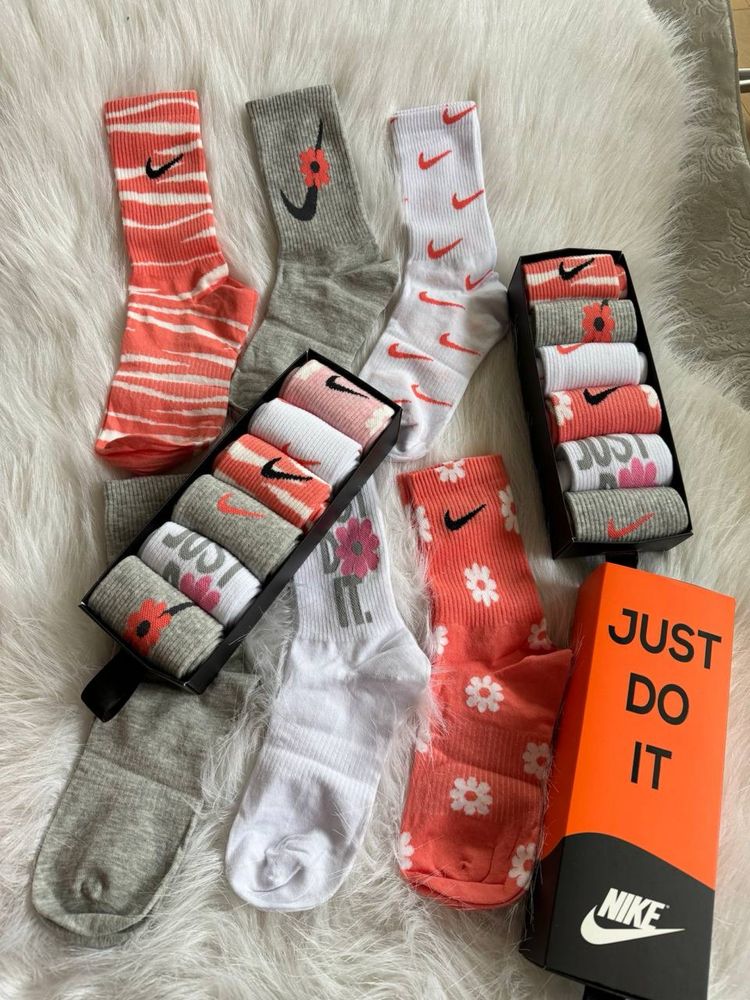 Ароматизирани чорапи Nike