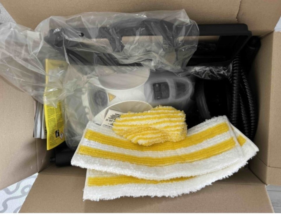Пароочиститель Karcher SC 4 белый