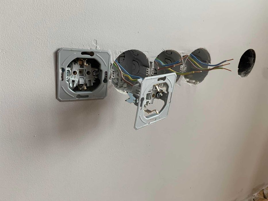 Електротехник, Електроуслуги, Електромонтаж, Електро Инсталации