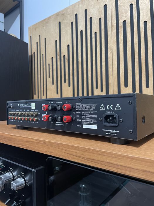 Vand / schimb amplificator cambridge audio a300