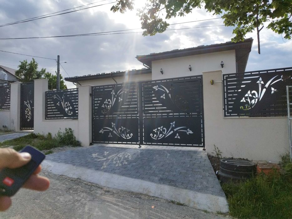 Producator de porti metalice din tabla decupata laser Iasi