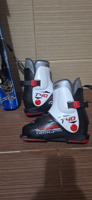 Set Schiuri 90 cm -clapari ski, casca