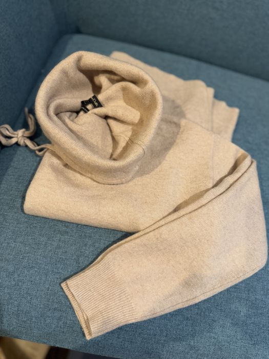 Вълнен Пуловер Massimo Dutti xs