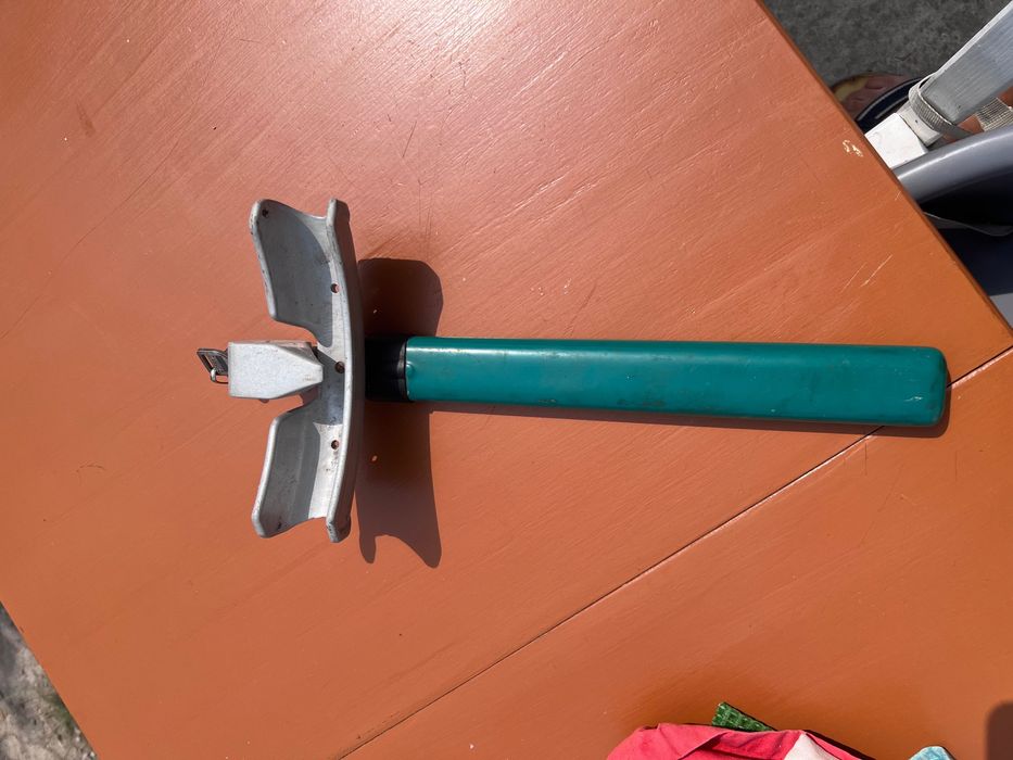 Blocator ANTIFURT AUTO volan cu Cheie