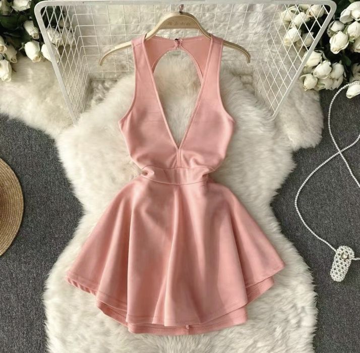 Продам новое платье