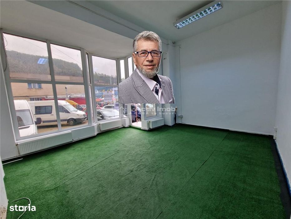 Resita CHIRIE  . 62 mp.Piata Sud.