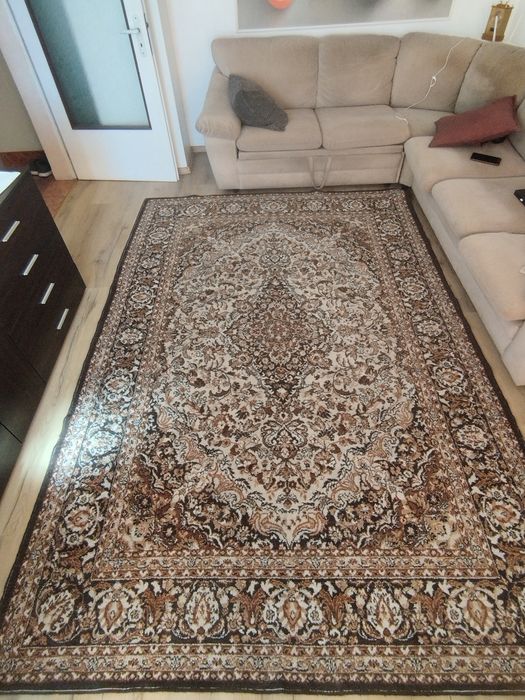 Персийски килим 195x280