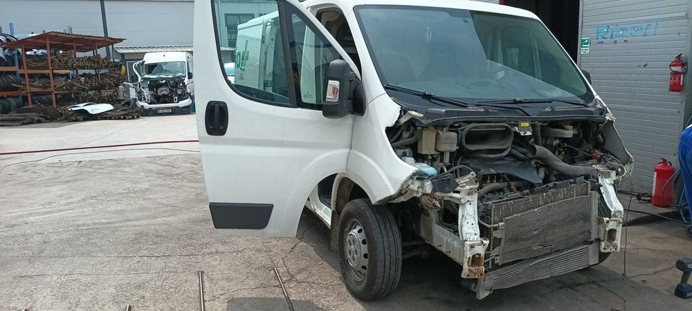 Motor Peugeot Boxer 2018, 2.2 Euro 5 dezmembrari PRAHOVA
