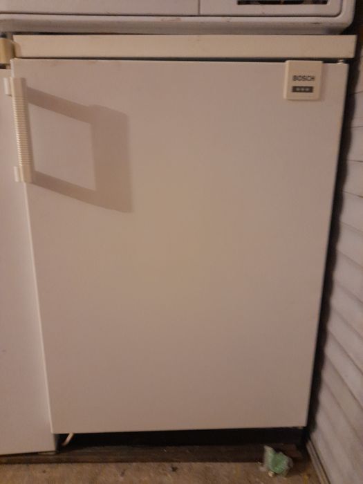 Frigider cu congelator