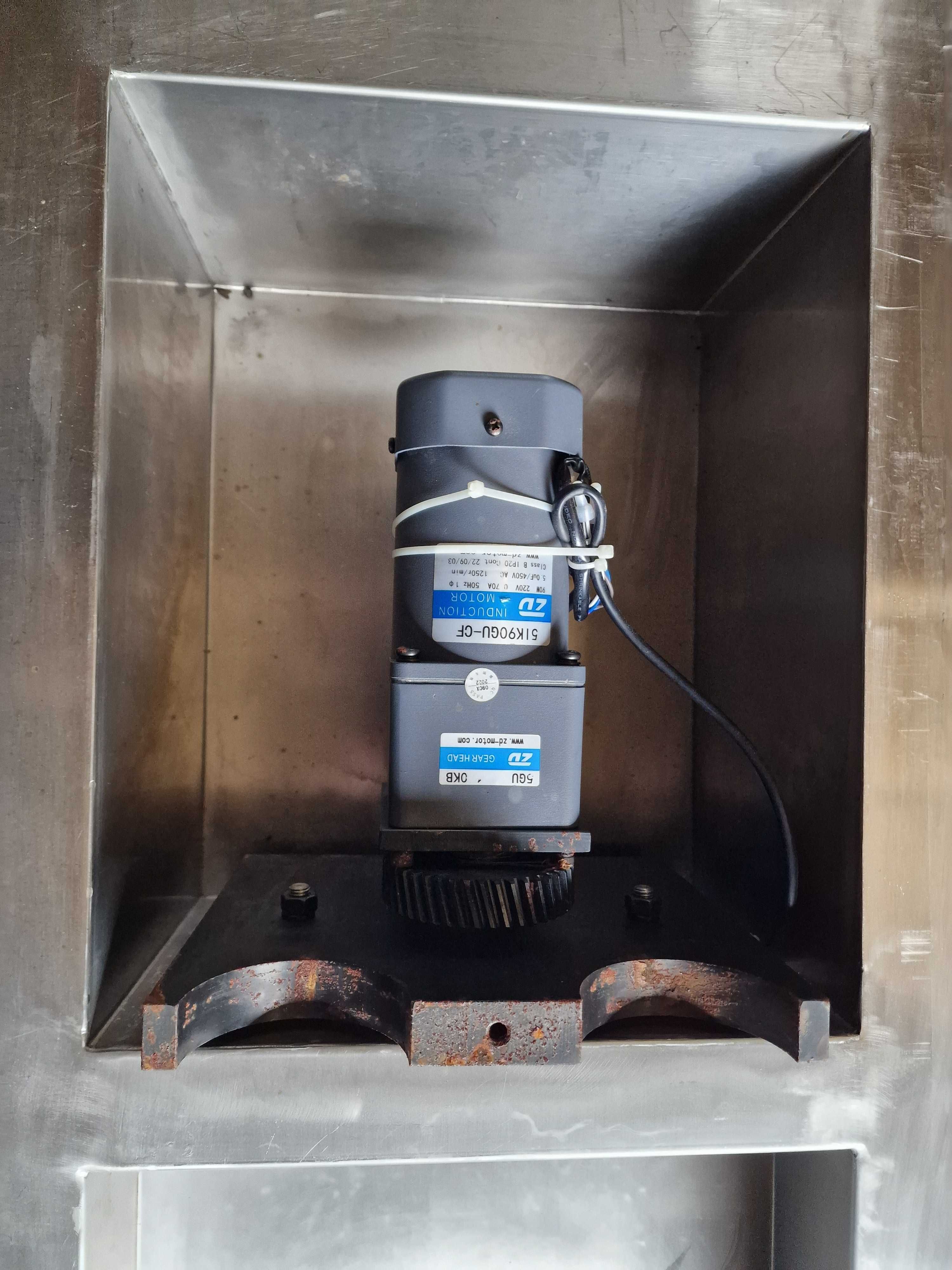 Cuva generator ultrasunete