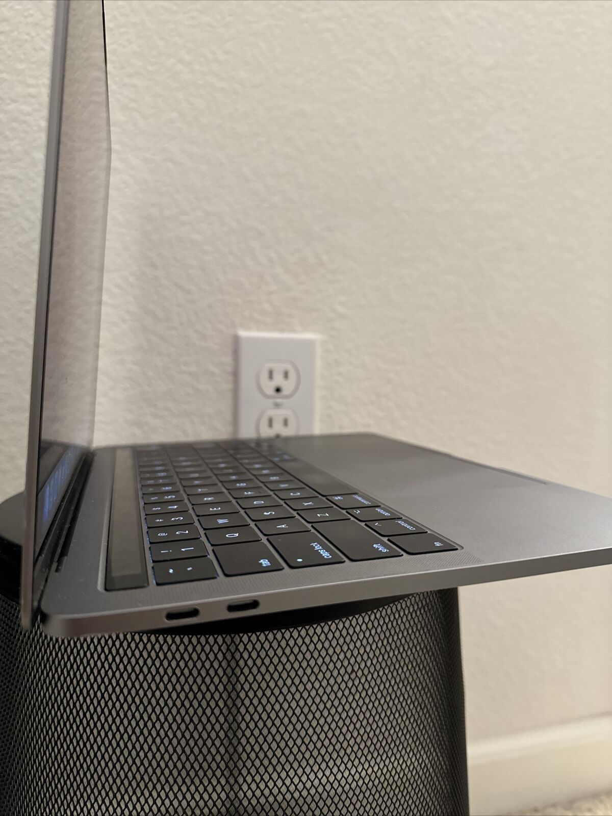 MacBook Pro 512 Gb touchbar