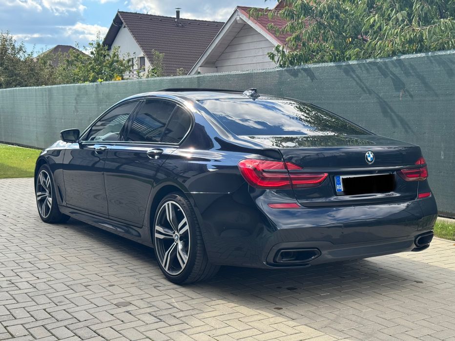 BMW 750i Xdrive450cp/NightVision/LaserLight/CarbonCore/HeadUp/KmReali