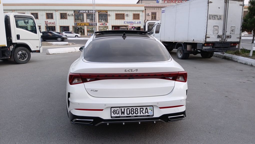 Kia k5 В отличном состоянии