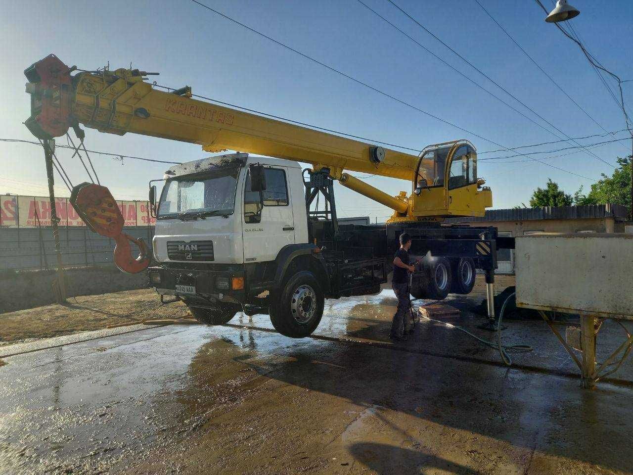 MAN Kran 32 t sotiladi