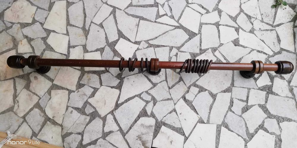 Дървени (бук) корнизи с халки