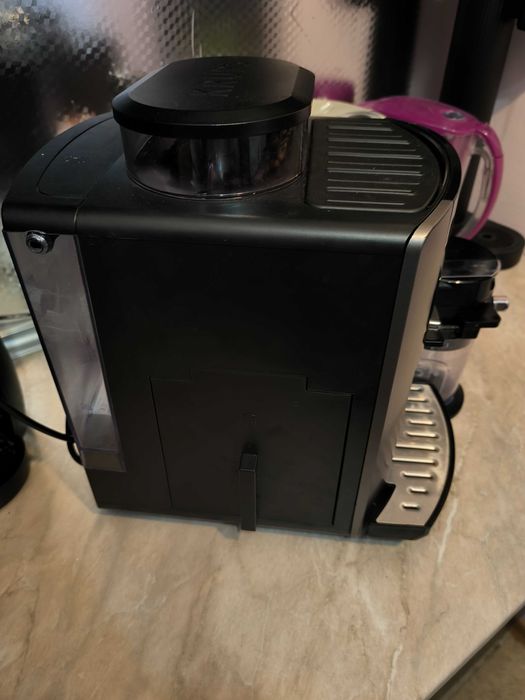 Продавам кафемашина