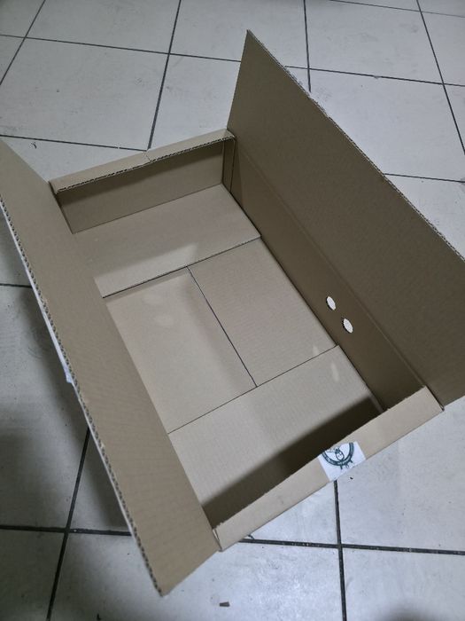 Чистые коробки по 50 тенге