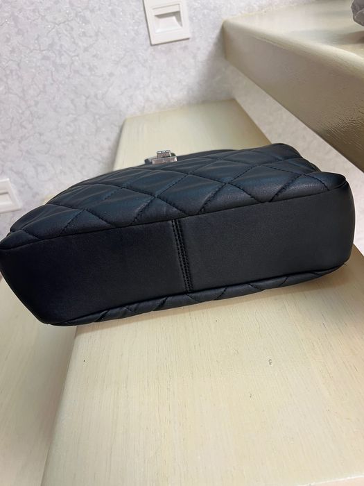 Geanta dama matlasata