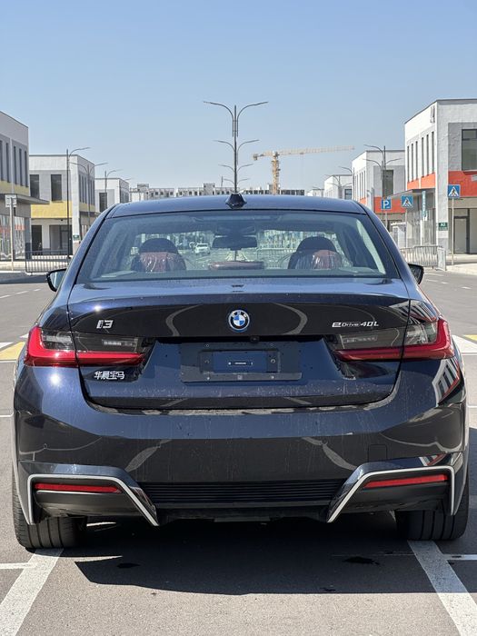 BMW i3 40L Night Sport 2025