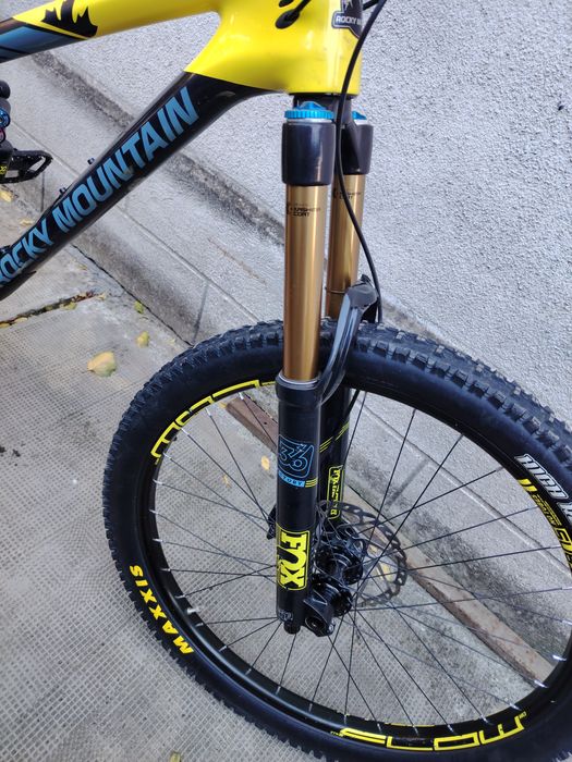 Full suspensie carbon kashima 180 Saint