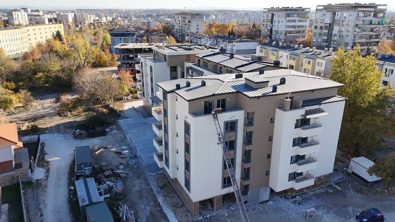 Продава се Двустаен апартамент в Хасково, Куба - 74 кв.м за 865 €/кв.м - Снимка #1