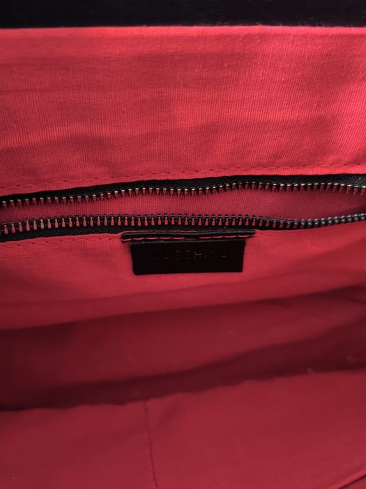 Geanta Moschino , Noua