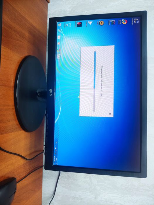 Lg 19 led monitor