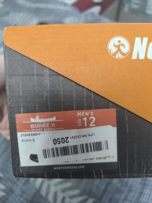 Новые трекинговые сандалии