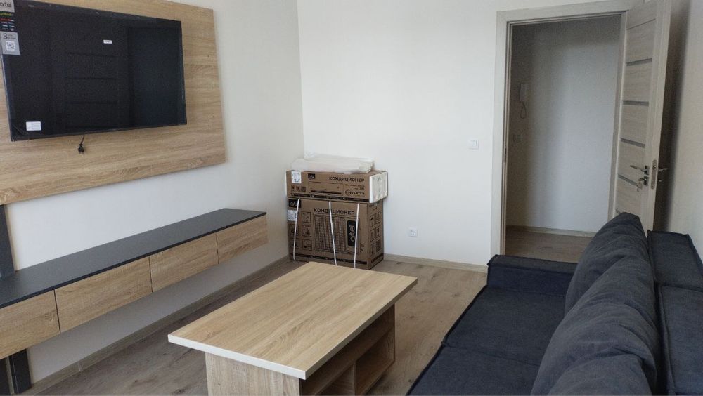 Срочно сдаётся квартира алмазар сити новостройка