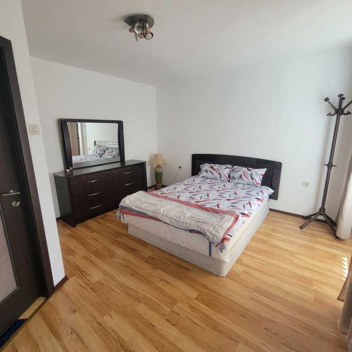 Дава се под наем Тристаен апартамент в Бургас, Център - 96 кв.м за 700 € - Снимка #7