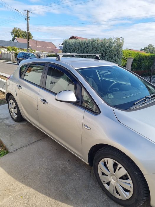 Opel astra j 2010