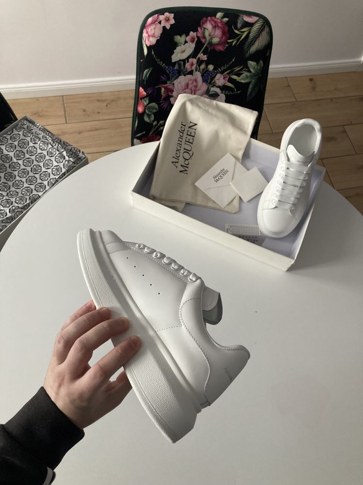 Adidasi / Sneakers Alexander McQueen Alb