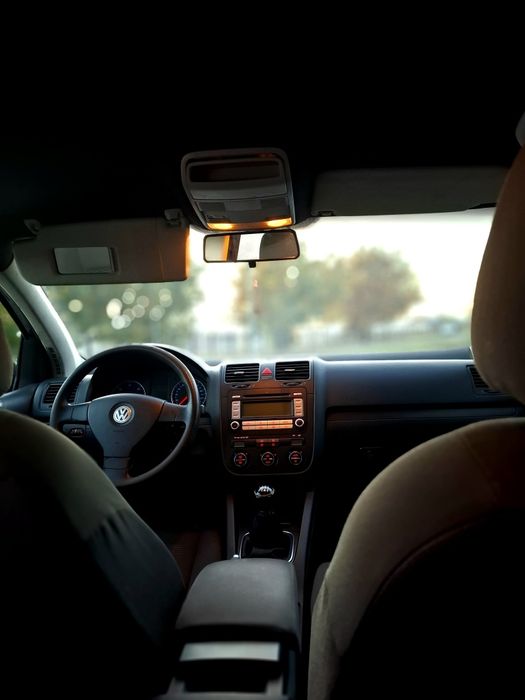Volkswagen Golf 5 / 1.9 TDI / 105 CP
