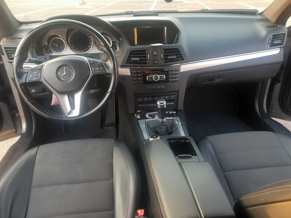 Mercedes -Benz E 2200 cdi Coupe