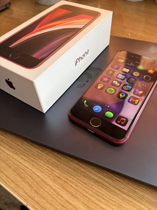 iPhone SE 2 128 GB ca NOU