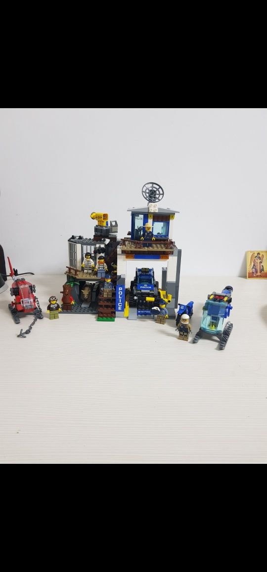 Schimb seturi pentru figurine ninjago