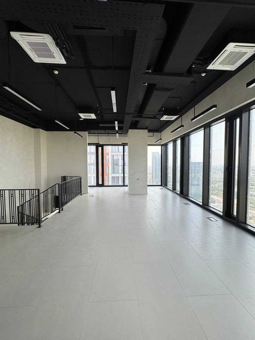 СРОЧНО аренда нежилое помещение на ЖК Nest one вид на парк 225м2