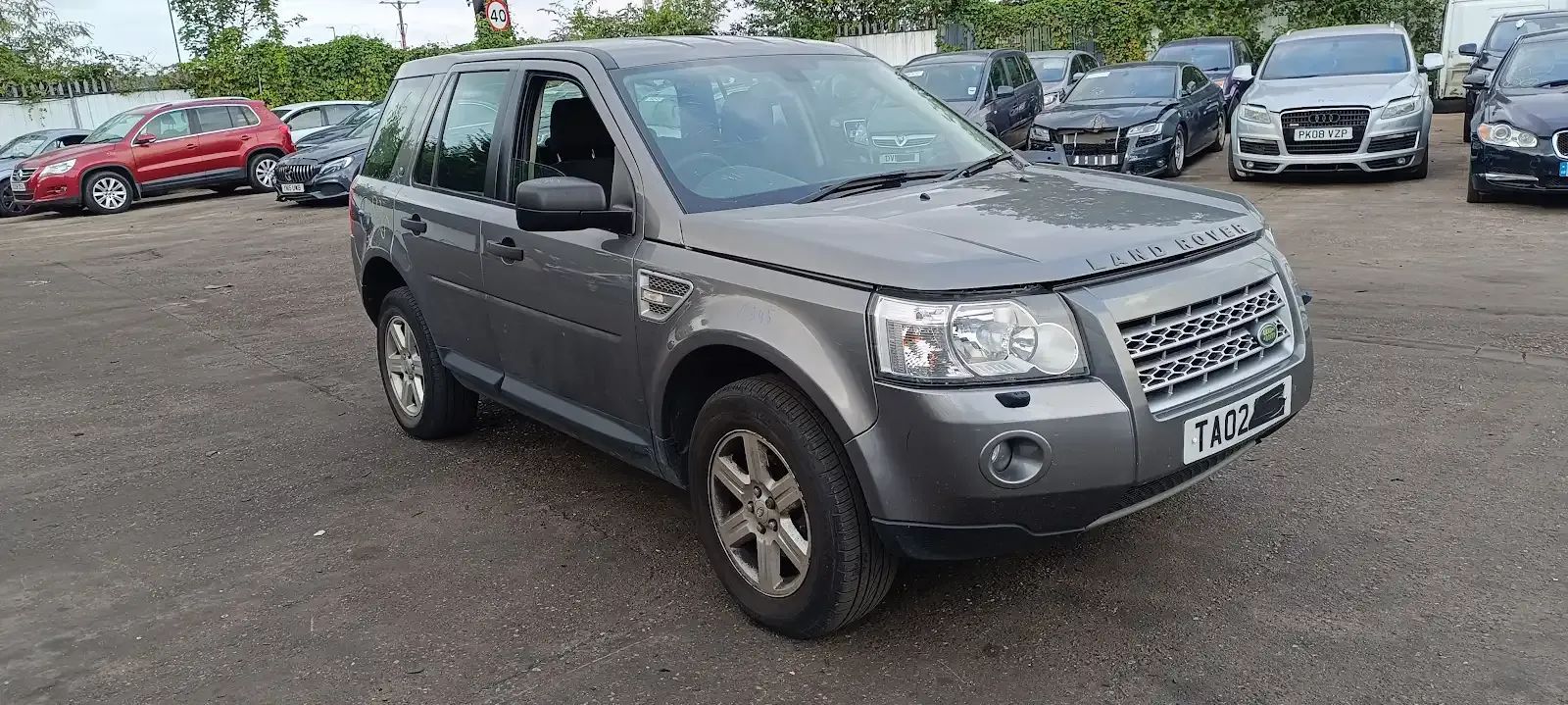 Dezmembrari / Dezmembrez Land Rover Freelander 2.2L DOHC EFI TC DW12 cutie viteze manuală 6 trepte M66 - AWD cod culoare Stornoway Grey (907)