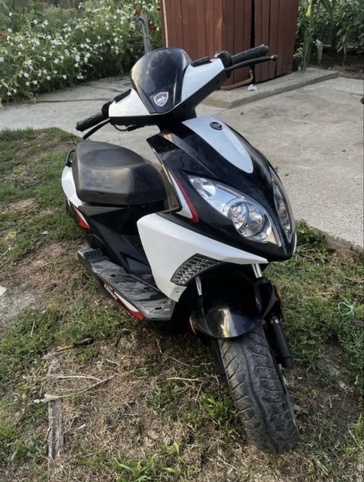 Vand cadeu de scuter , scuter 2022