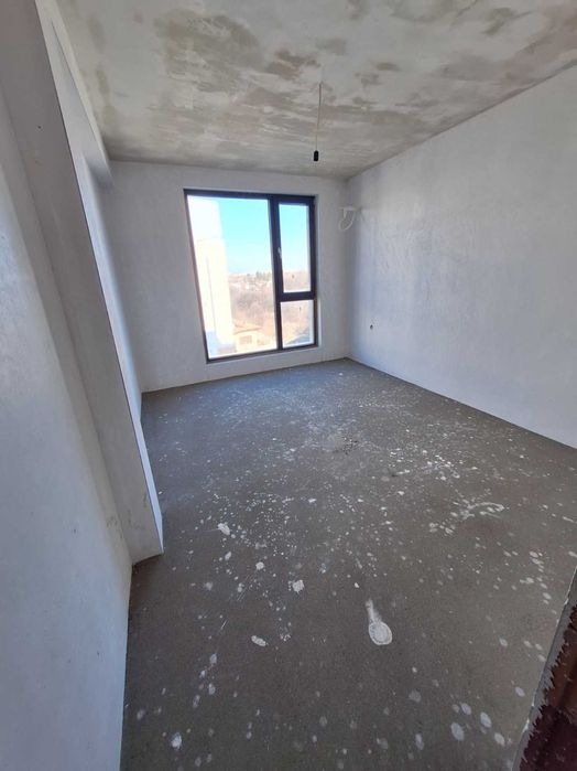 Продава се Тристаен апартамент в Пловдив, Остромила - 114 кв.м за 1202 €/кв.м - Снимка #10