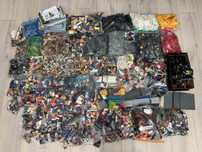 Vand lot Lego original sortat 16,5kg cu figurine.