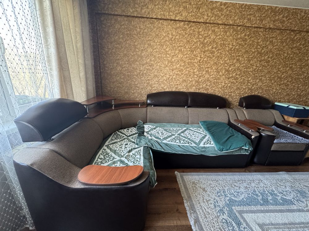 Продается диван и кресло