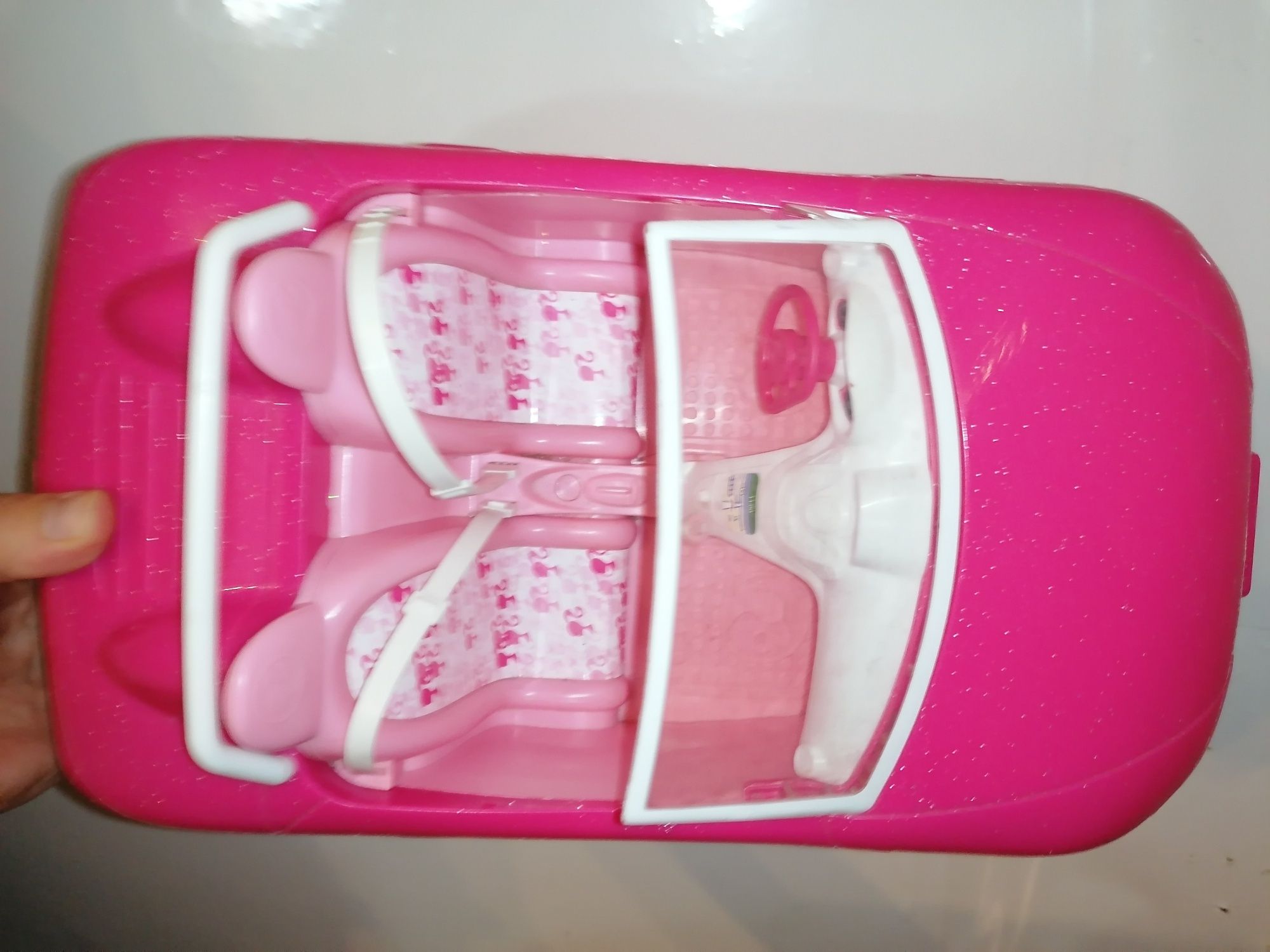 Mașina pentru păpuși /barbie