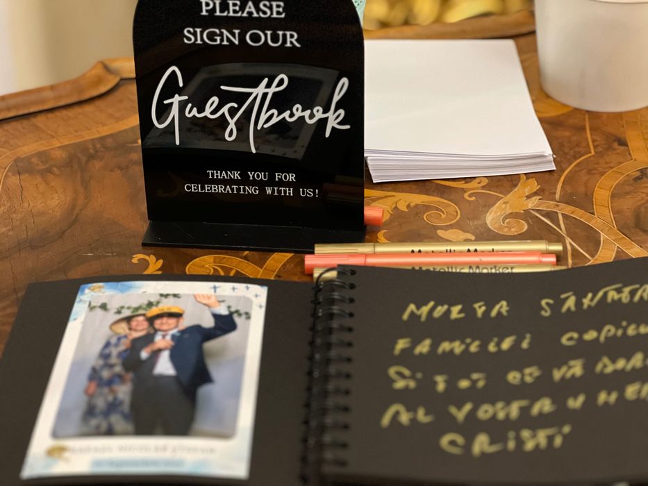 Evenimente-nunta-botez-cabina foto-oglinda magica-fum greu-video 360