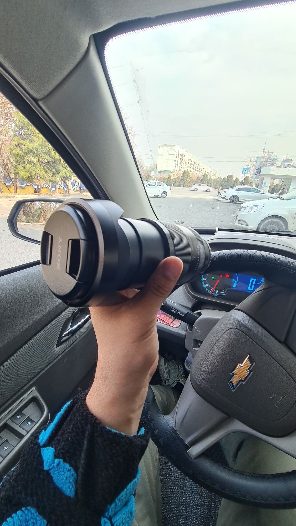 Sony obyektiv FE 24-240mm