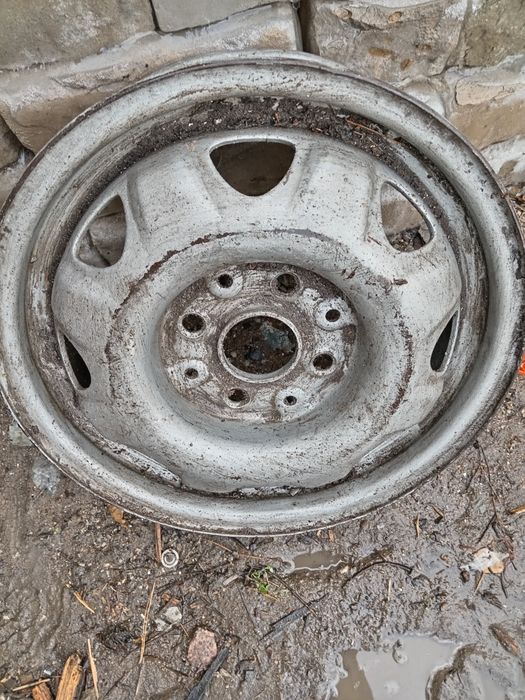 Продам диск на пассат