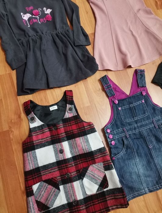 Rochii superbe fetite 4-5 ani