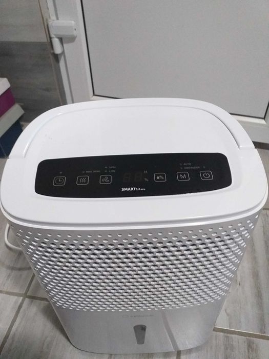 Vând dezumificator Turbionaire Smart eco12.10 litri la zi