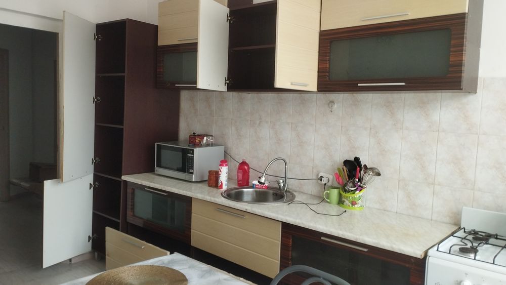 Срочно продам кухонный гарнитур